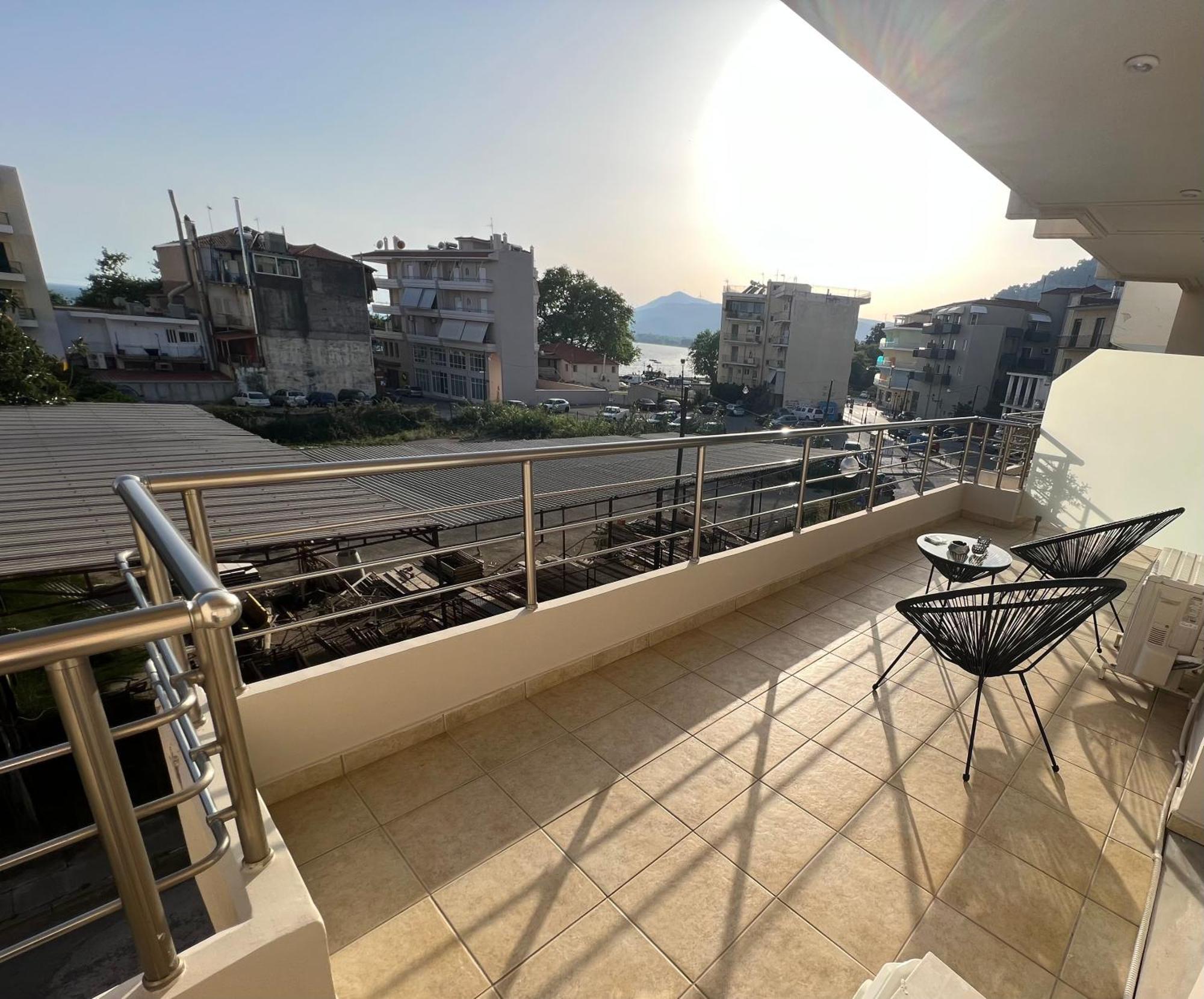 Niki Apartment 80 M2 In Gribovo Návpaktosz Kültér fotó